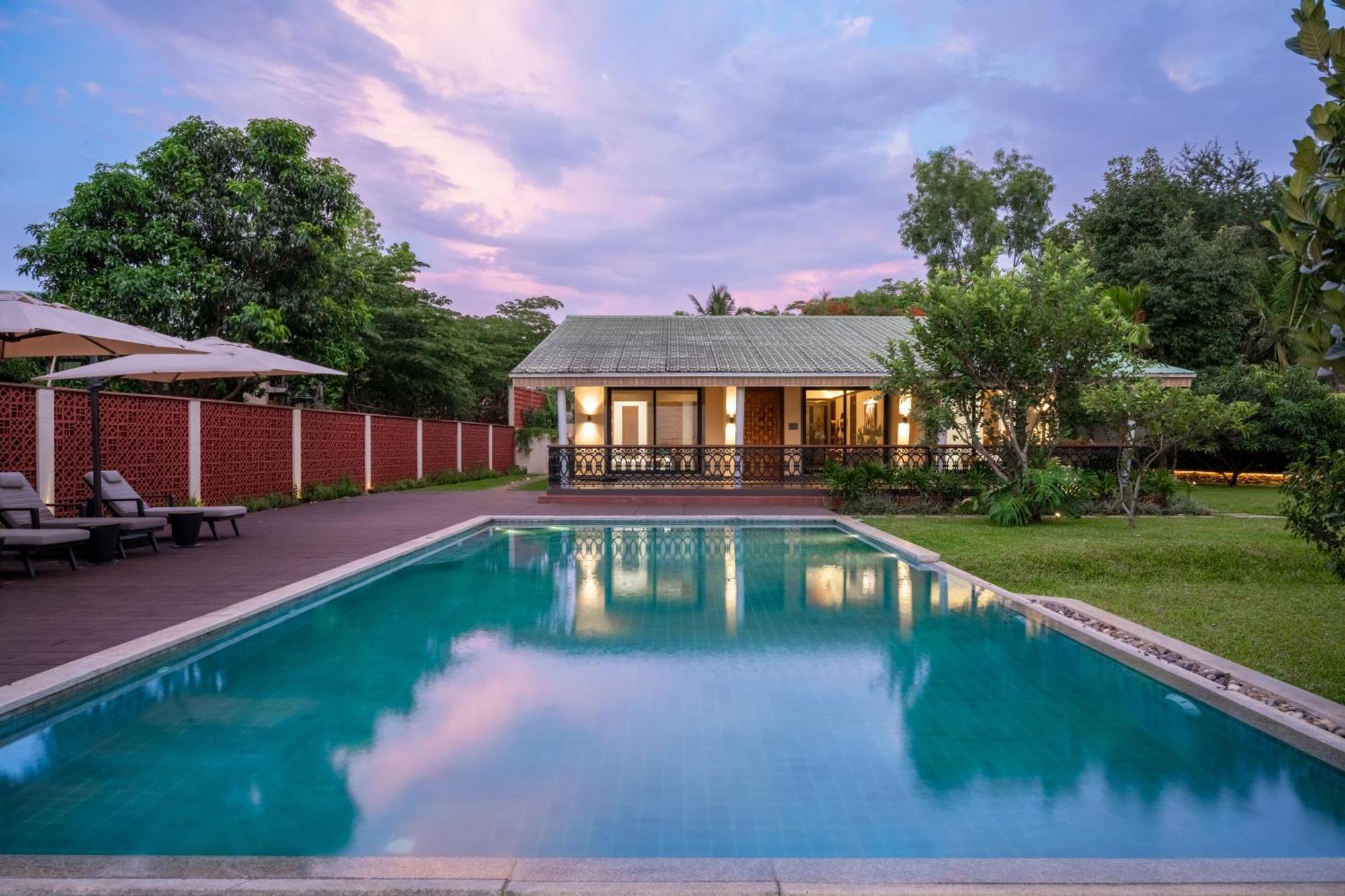 Hotel Energise Soul Retreat Trimbakeshwar Nashik Esterno foto