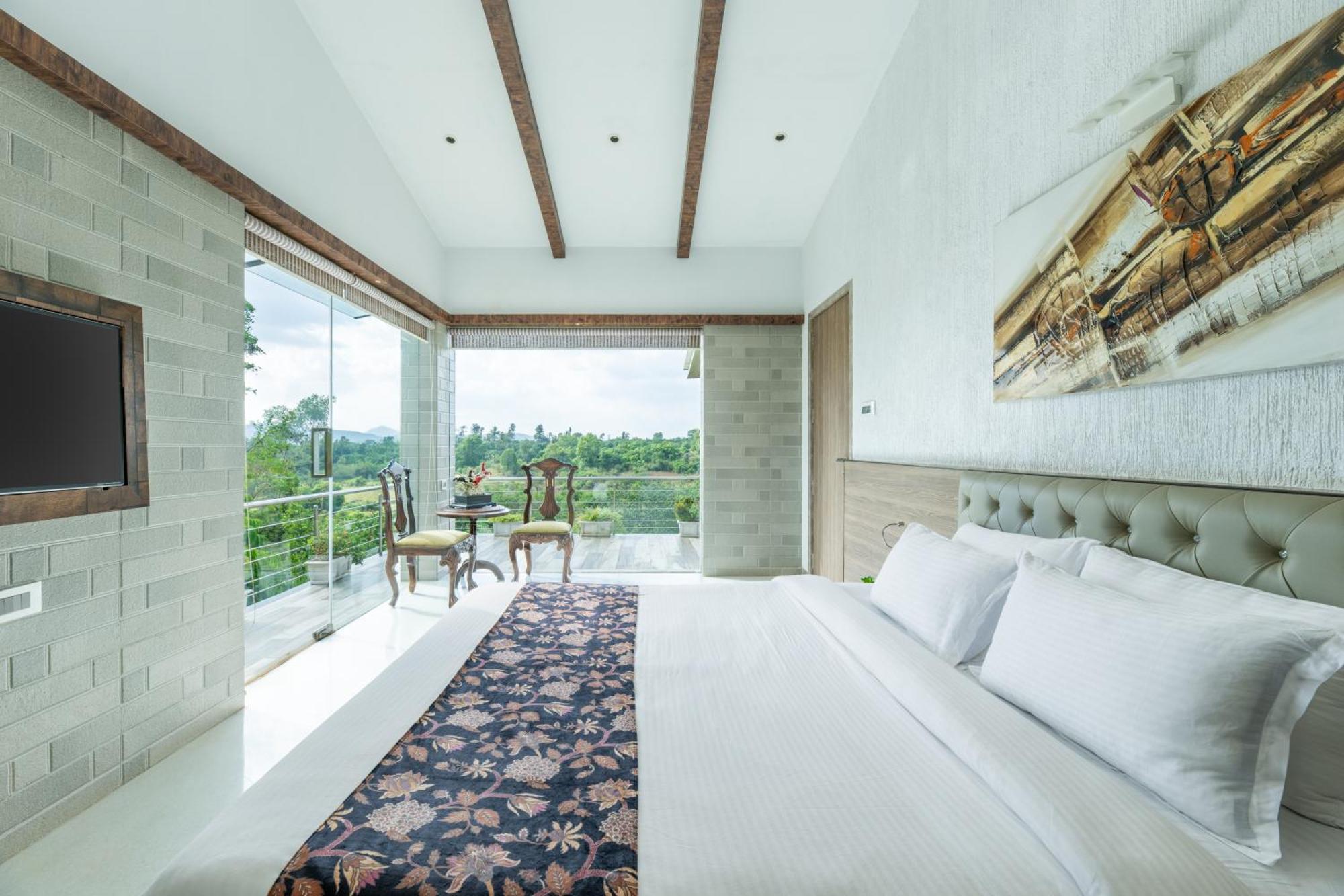 Hotel Energise Soul Retreat Trimbakeshwar Nashik Esterno foto